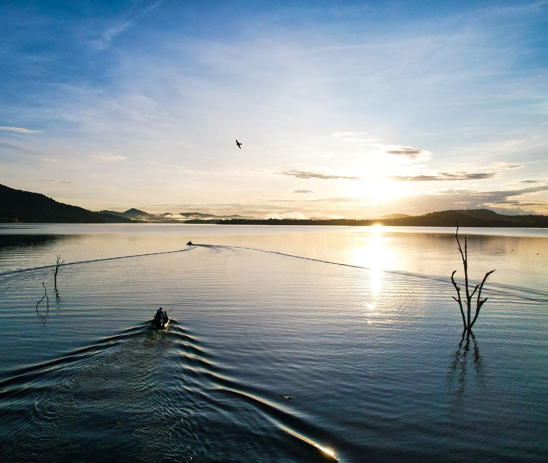 Adventures for all at Lake Tinaroo - Atherton Tablelands